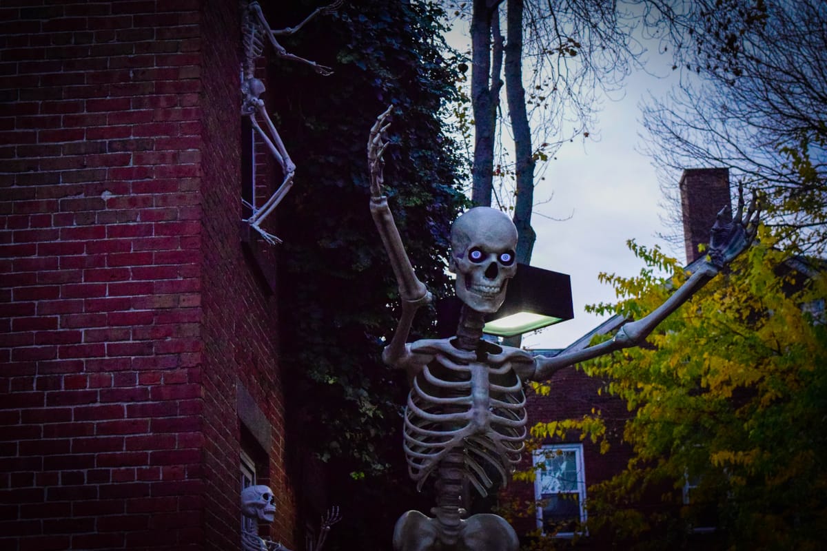 Halloween at Salem: A Spooky Historical Adventure