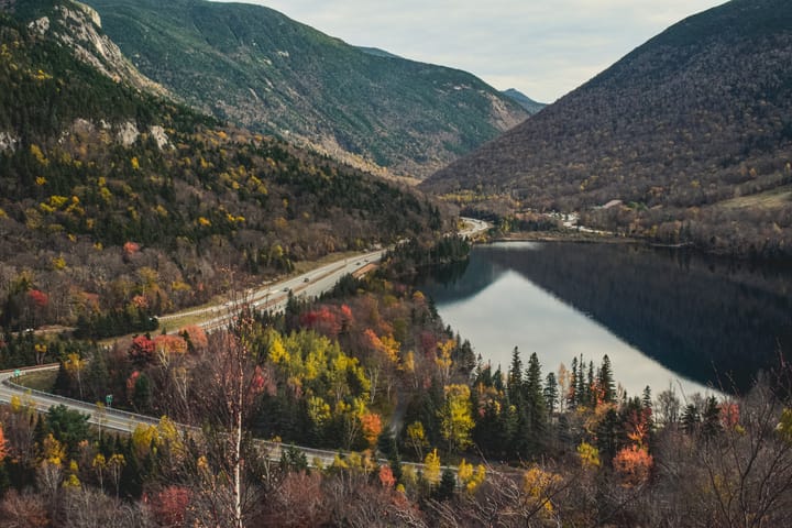 A Hike around Old Man of the Mountain, NH